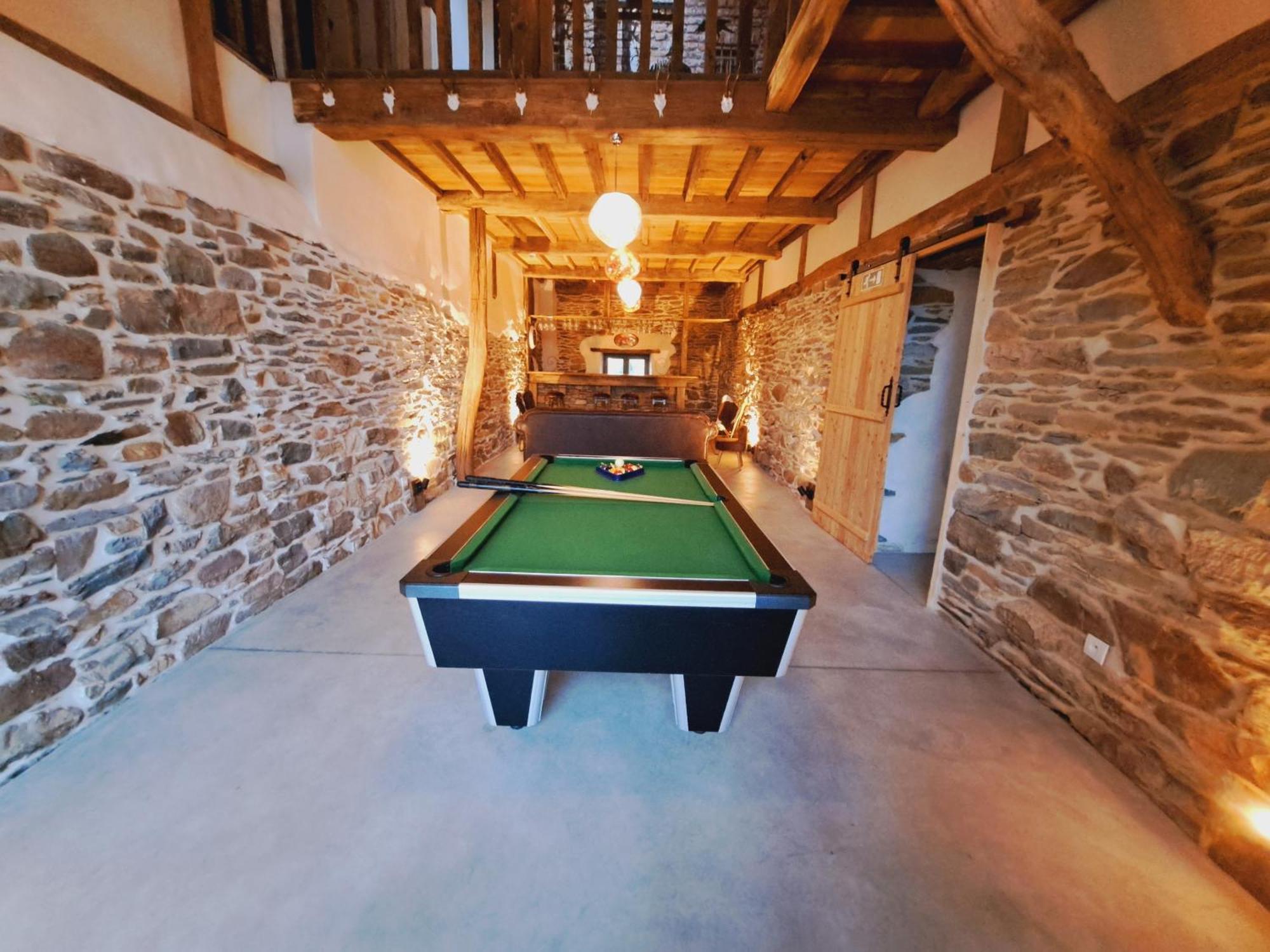 Gite Les 3 Pierres Houffalize Esterno foto